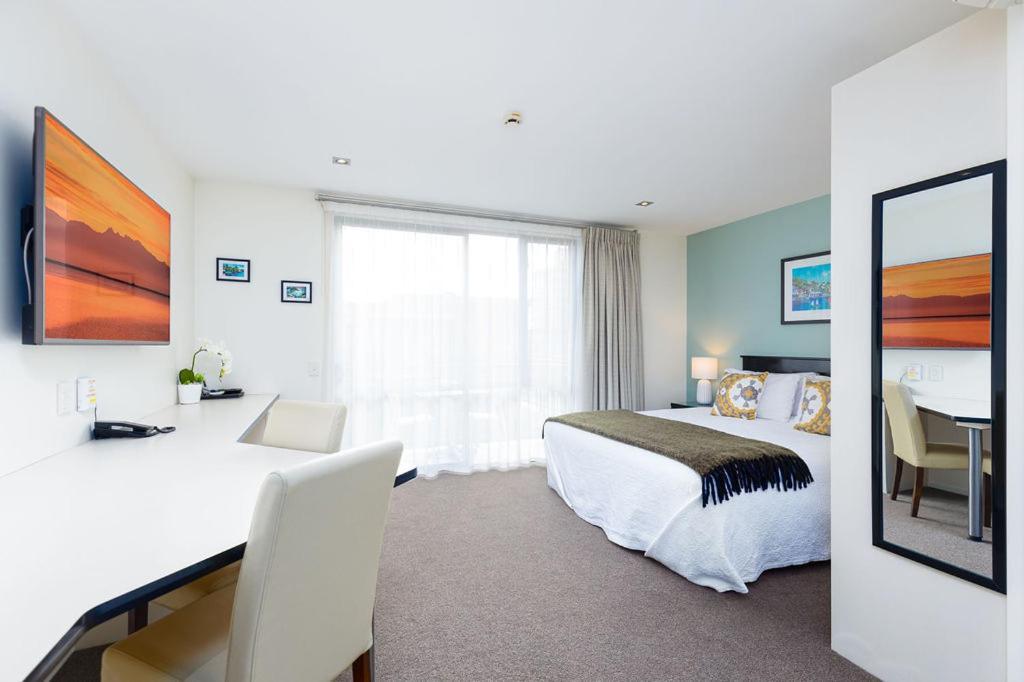 Palazzo Motor Lodge Nelson Exteriér fotografie A typical studio apartment
