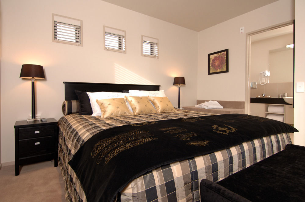 Palazzo Motor Lodge Nelson Exteriér fotografie A bedroom in a motel
